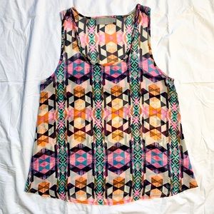 Colorful Geometric Top